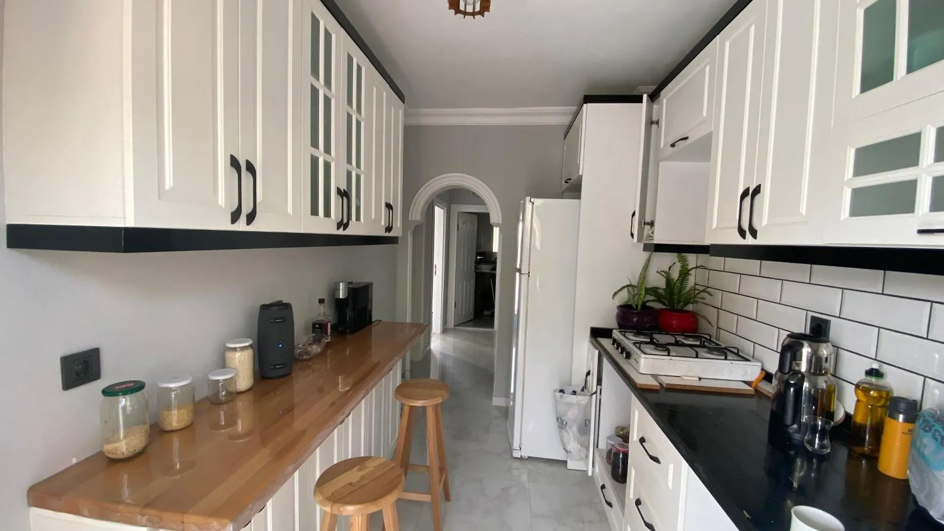Kontakt z Ozer Home